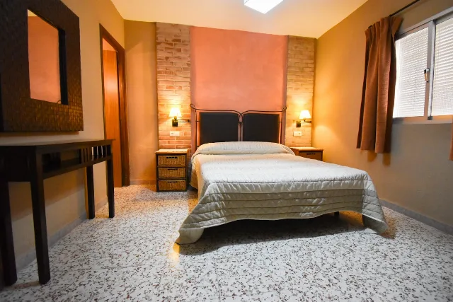 CASA ROMENA en IGUALEJA — miniatura 5