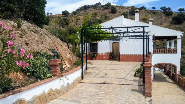 CASA ENCINA en ÁLORA — miniatura 17