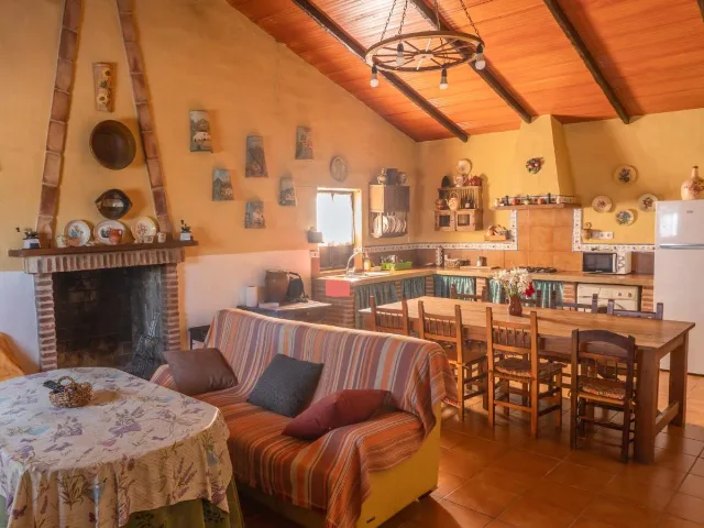 HUERTA LA LAPA en CAÑETE LA REAL — miniatura 15