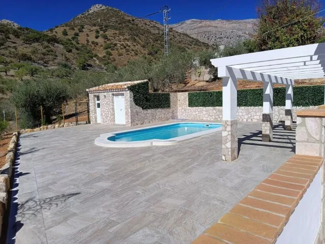 CASA LA FUENTE en ÁLORA — miniatura 28