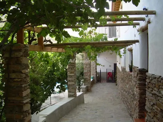 CASA EL TENGUERENGUE en LAROYA — miniatura 9
