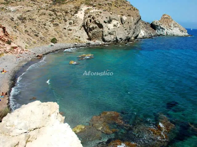 Alojamiento turístico ESTUDIO ESTRELLA en EL POZO DE LOS FRAILES · ALMERÍA