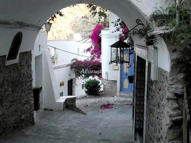Alojamiento turístico CORTIJO LOS HORNICOS en MOJÁCAR · ALMERÍA