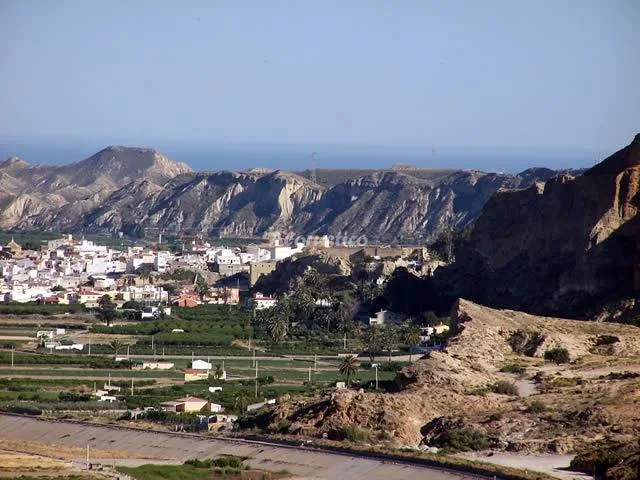 Alojamiento turístico CUEVA LA ZAJARA en CUEVAS DE ALMANZORA · ALMERÍA