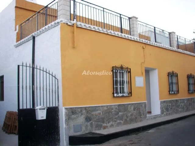 Alojamiento turístico CASA VALJALA en BERJA · ALMERÍA
