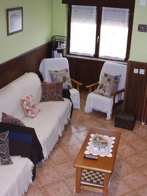 CASA REQUEXU en CABRANES — miniatura 10