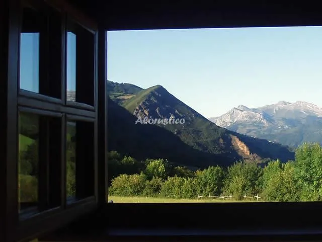 Alojamiento turístico VALLE DE BUEIDA   MATUCA en QUIROS · ASTURIAS