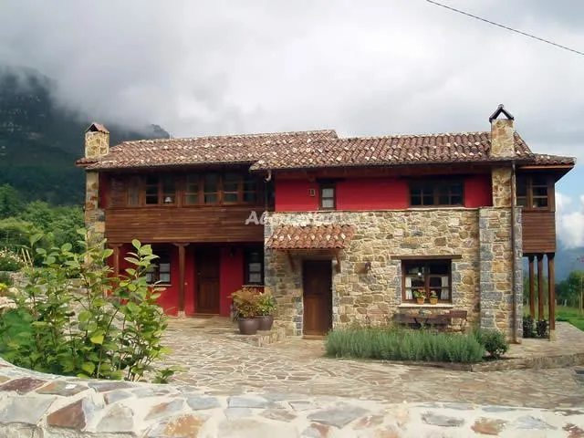 VALLE DE BUEIDA   EL BOSQUE en QUIROS — foto 3