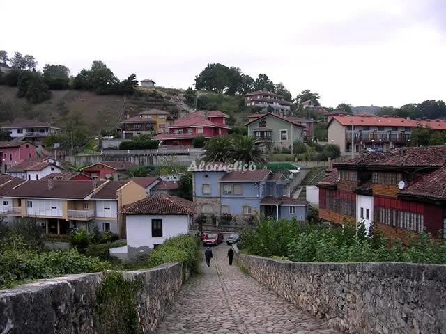 Alojamiento turístico CASA CEREZAL en CANGAS DE ONÍS · ASTURIAS