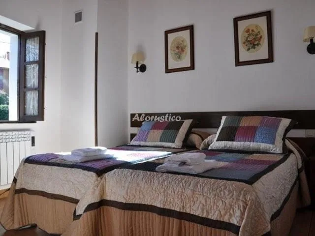CASA CEREZAL en CANGAS DE ONÍS — miniatura 12