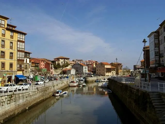 APTOS EL REQUEXU - Nº 4 en LLANES — miniatura 11