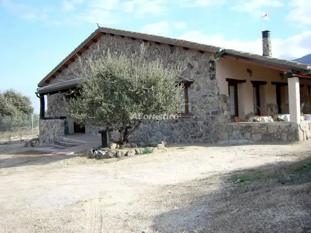 LA PEGUERA DE GREDOS-HABT. DOBLE 1 en BURGOHONDO — miniatura 7