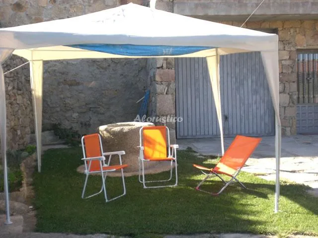 CASA RURAL LA CURVA en NAVARREDONDA DE GREDOS — miniatura 14