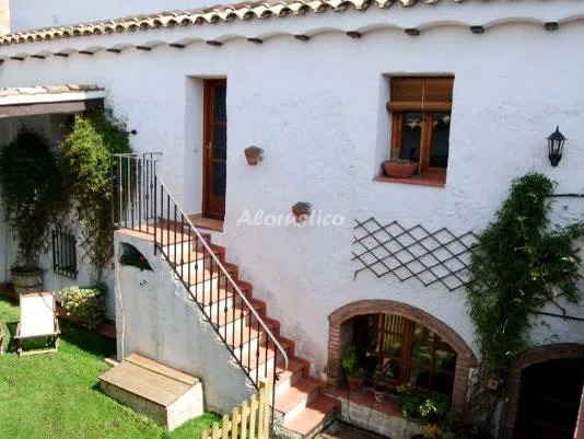 Alojamiento turístico CAL CATASÚS en SANT SADURNÍ D'ANOIA · BARCELONA