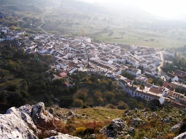 Alojamiento turístico ALOJAMIENTO LOS ALMENDROS 3 en BENAOCAZ · CÁDIZ