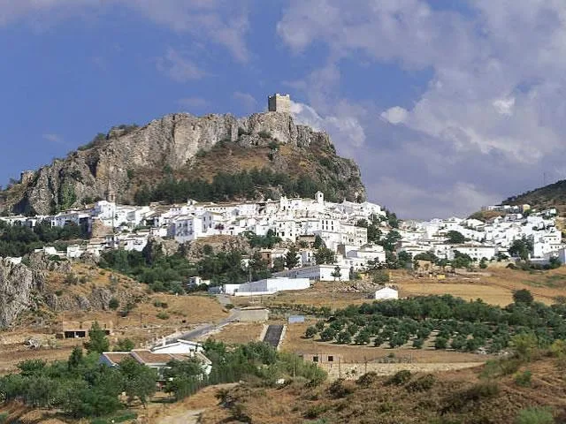 Alojamiento turístico FINCA LA BODEGUILLA en ALGODONALES · CÁDIZ