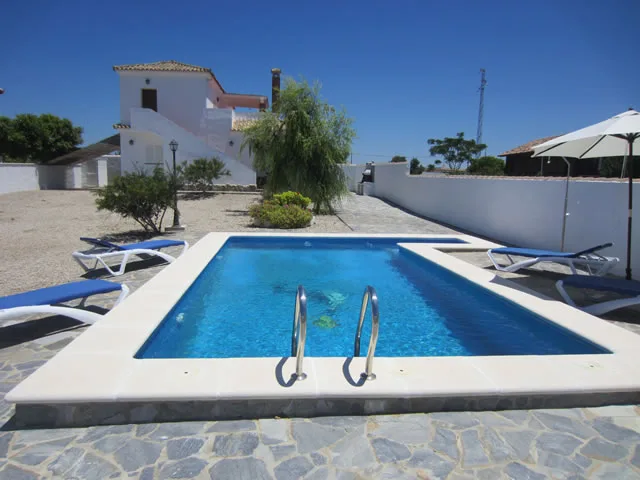 VILLA ALEJANDRO (PISCINA PRIVADA) CASA C en CONIL DE LA FRONTERA — miniatura 6