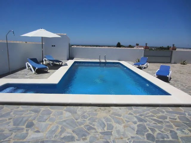 VILLA ALEJANDRO (PISCINA PRIVADA) CASA C en CONIL DE LA FRONTERA — miniatura 14