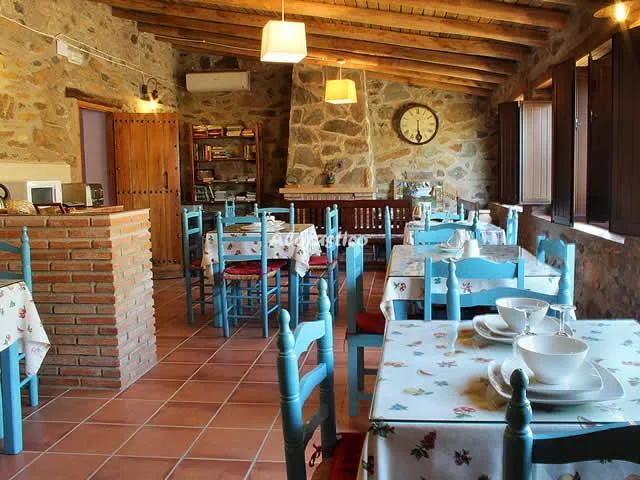 EL JINIEBRO-LA CASITA DEL OLIVO-ESTUDIO en VALENCIA DE ALCÁNTARA — foto 3