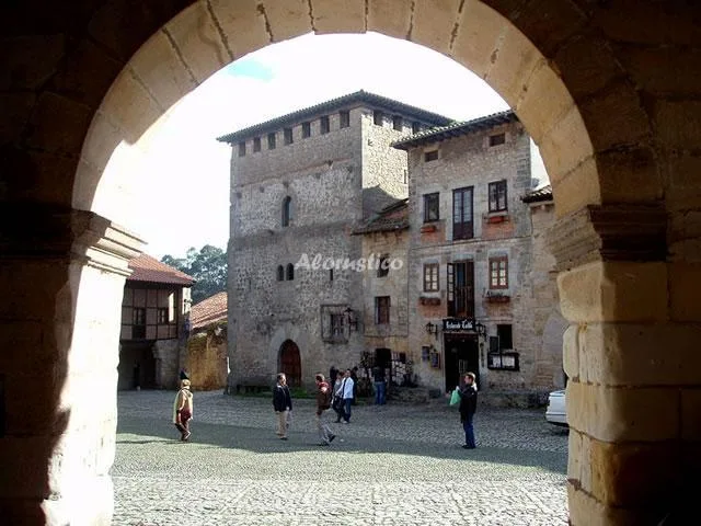 Alojamiento turístico CASA BARRIO CAMPLENGO-A PLANTA BAJA en SANTILLANA DEL MAR · CANTABRIA