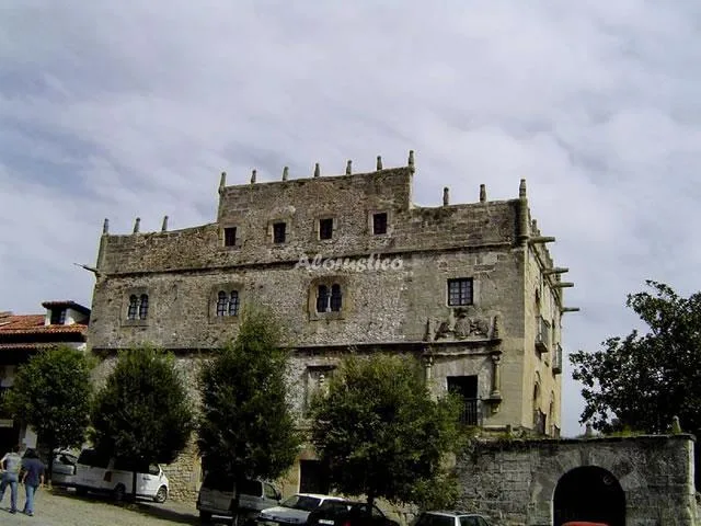 CASA BARRIO CAMPLENGO-A planta baja en SANTILLANA DEL MAR — miniatura 6