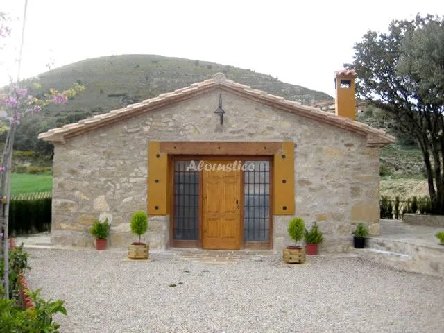 CASA DEL LLANO en OLOCAU DEL REY — foto 1 de 12