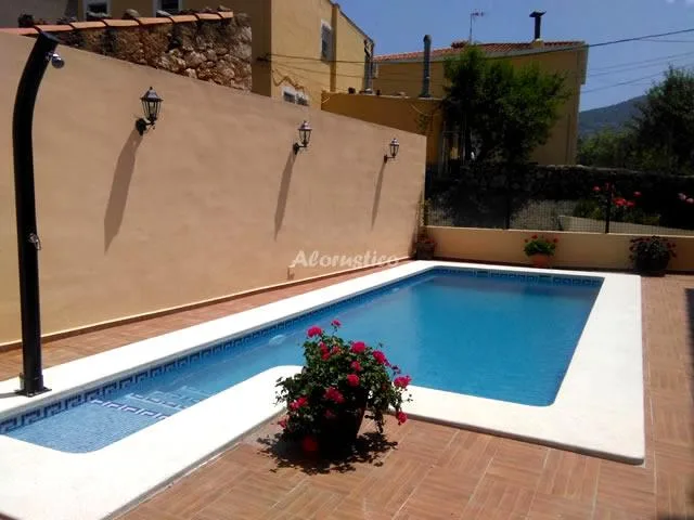 Alojamiento turístico MAS DE CERVERA en ELS ROSILDOS · CASTELLÓN
