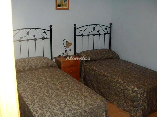 CASA RIBERA DEL BULLAQUE en EL ROBLEDO — miniatura 4