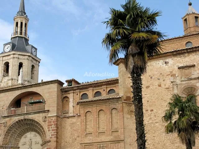 APARTAMENTO MANZANARES en MANZANARES — foto 2