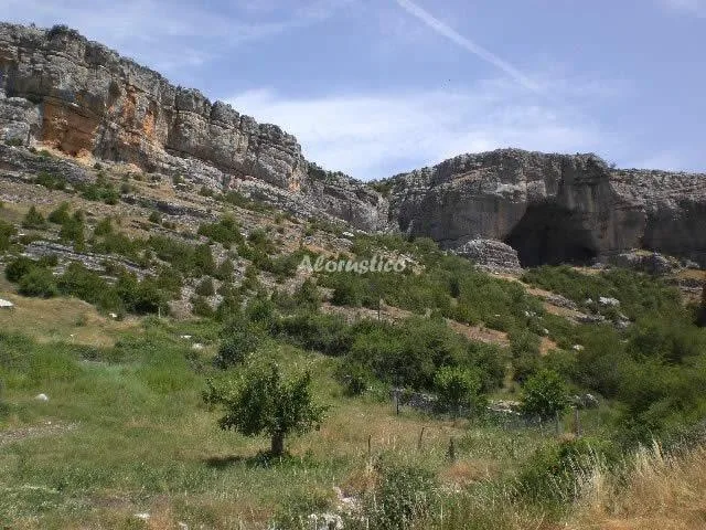 CASA HIPOLITA en VEGA DEL CODORNO — miniatura 7