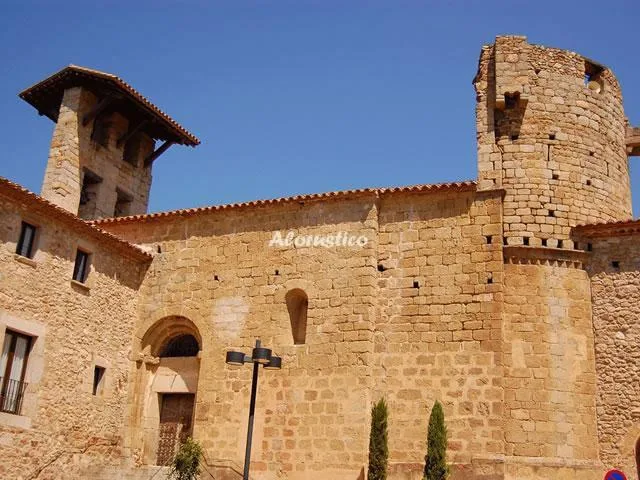 Alojamiento turístico CASA DE LA TORRE en CAPMANY · GIRONA