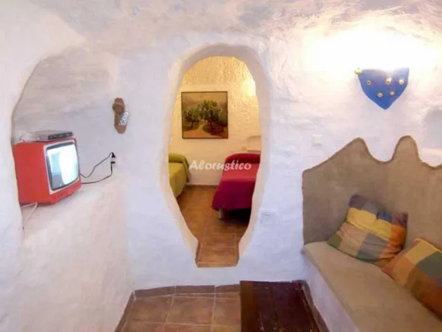 CUEVAS PATASECA-CUEVA LA GARITA en GORAFE — foto 3