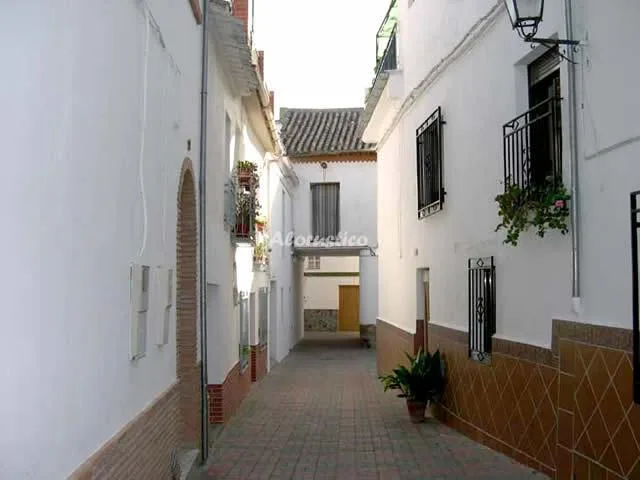Alojamiento turístico LAS ALBERQUILLAS - PLANTA BAJA en DILAR · GRANADA