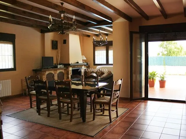 CHALET LOS ALMENDROS en OTURA — foto 3