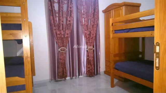 VILLA EL ÁNFORA en CÚLLAR VEGA — miniatura 12
