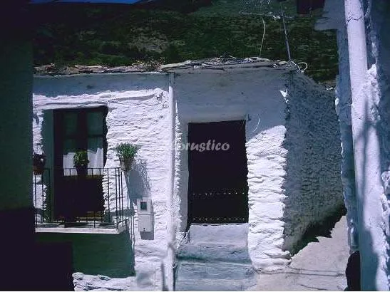 CASA DE LA ABUELA MERCEDES en TREVÉLEZ — foto 2