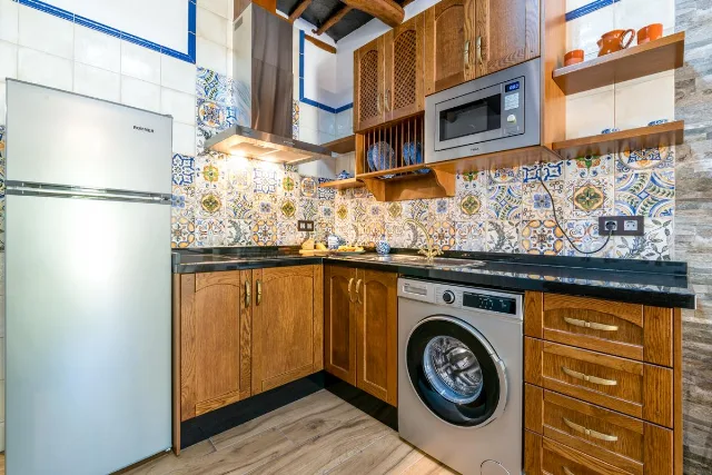 CASA ANTONIA CON BALCÓN en CAPILEIRA — miniatura 12