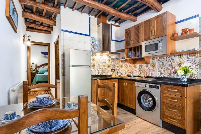 CASA ANTONIA CON BALCÓN en CAPILEIRA — miniatura 13
