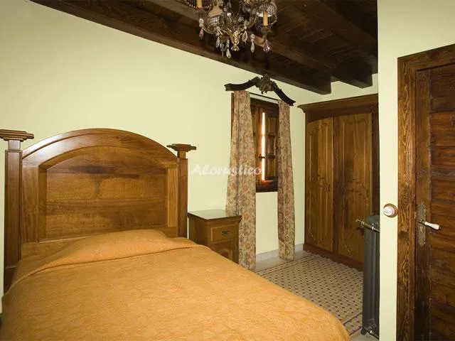 CASA CAVEZ en SANGARRÉN — foto 3