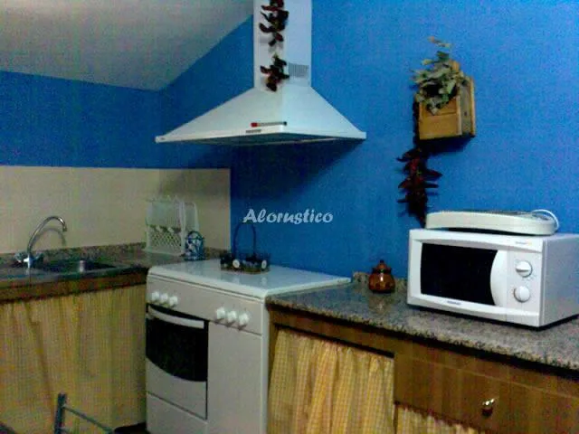 CASA LOS CLAVELES ROJOS en HINOJARES — foto 2