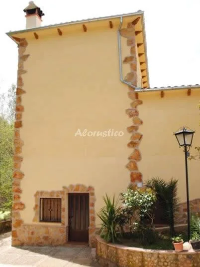 Alojamiento turístico VTAR HERNANDO en VILLANUEVA DEL ARZOBISPO · JAÉN