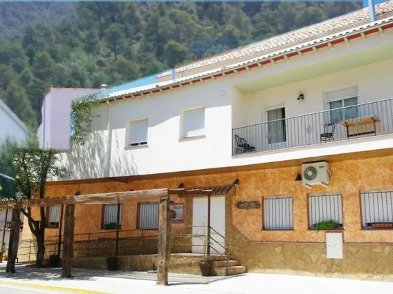 Alojamiento turístico APARTAMENTO OTOÑO en ARROYO FRIO · JAÉN
