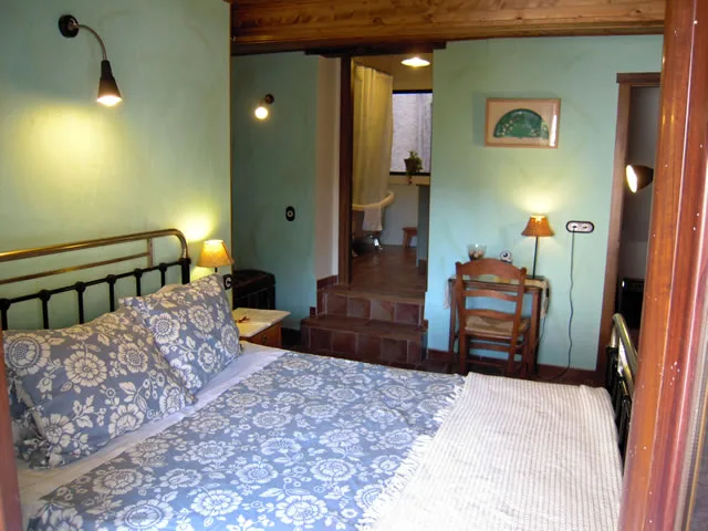LA CASA DE LA ABUELA CLOTILDE en HORNOS DE SEGURA — foto 3
