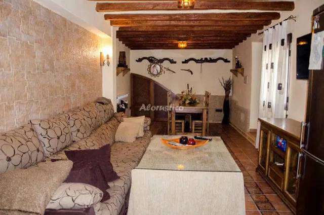 Alojamiento turístico CASA CANELA en FONTANAR · JAÉN