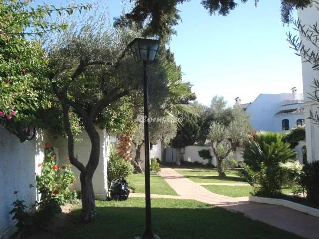 VILLA KAREN en NERJA — miniatura 16