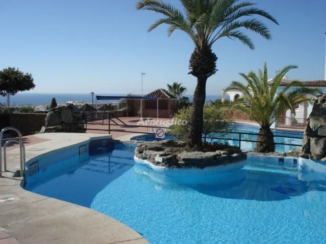 VILLA KAREN en NERJA — miniatura 17