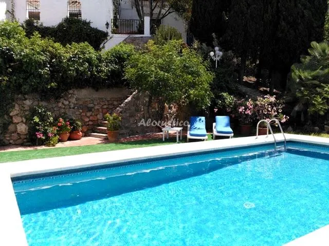 Alojamiento turístico CONJUNTO AL ANDALUS - CASA LAGARILLO en ALCAUCÍN · MÁLAGA