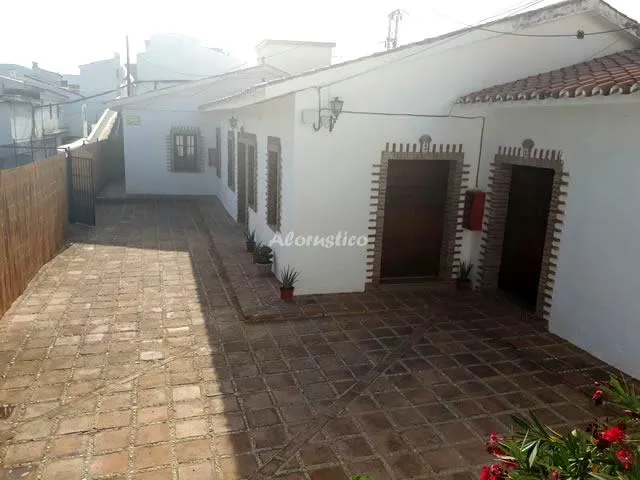 Alojamiento turístico APARTAMENTOS REDONDO - APTO Nº 1 en ALMÁCHAR · MÁLAGA