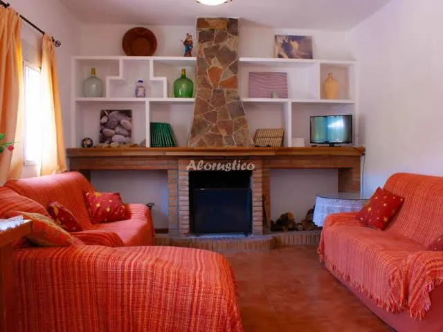 LA ROSILLA en ALMOGÍA — foto 2