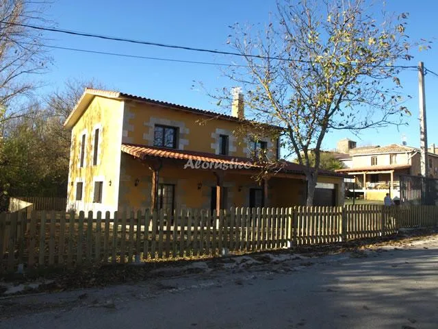 Alojamiento turístico ETXE HORIA en IRUROZQUI · NAVARRA